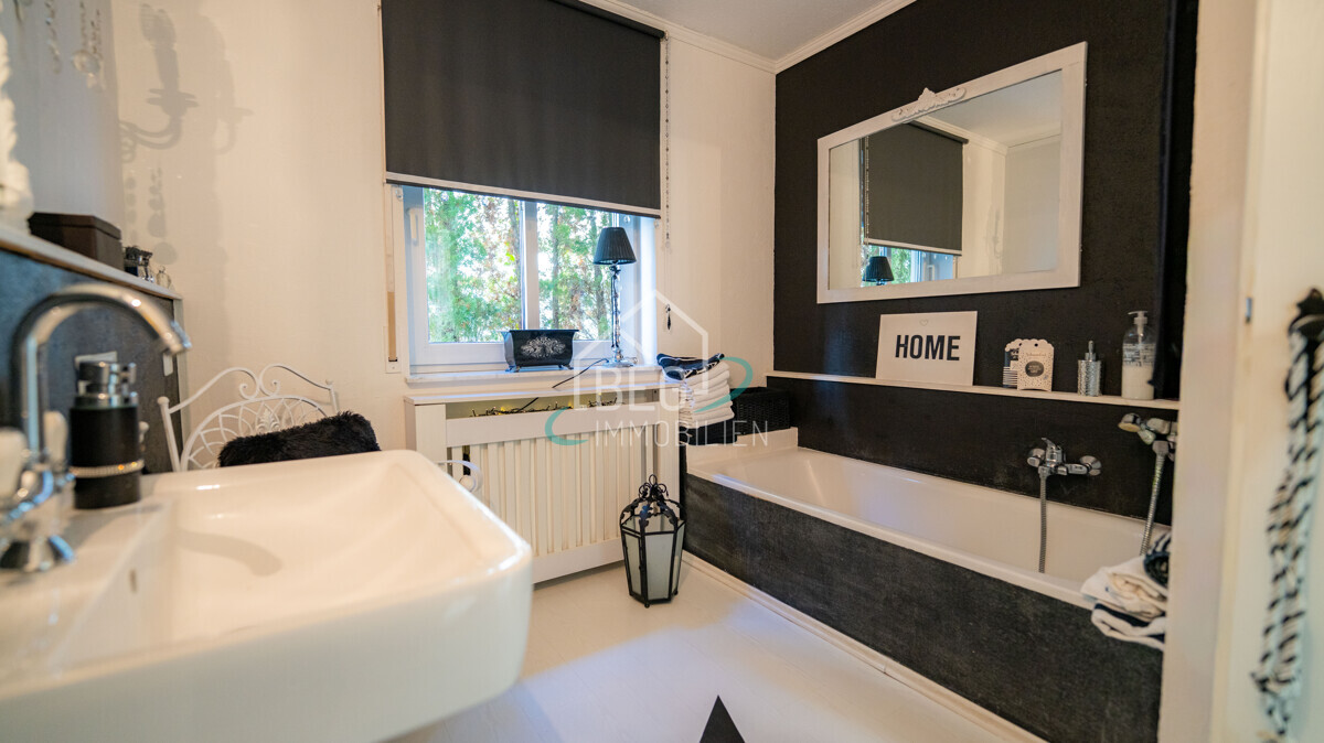 Badezimmer EG