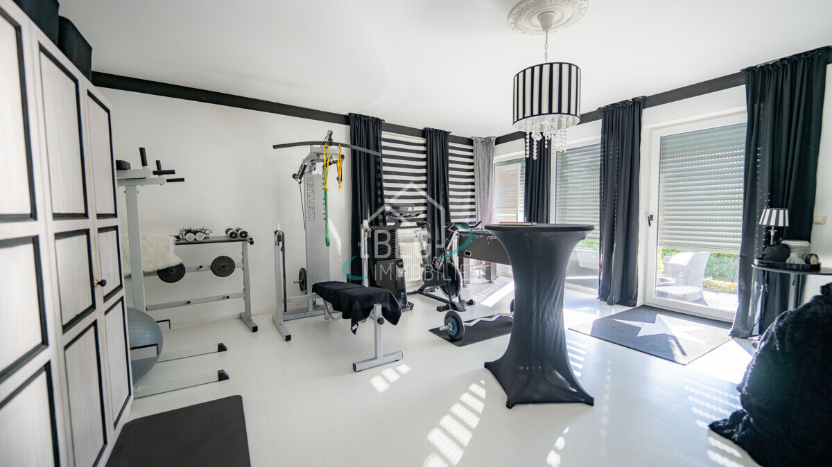 Fitnessraum UG