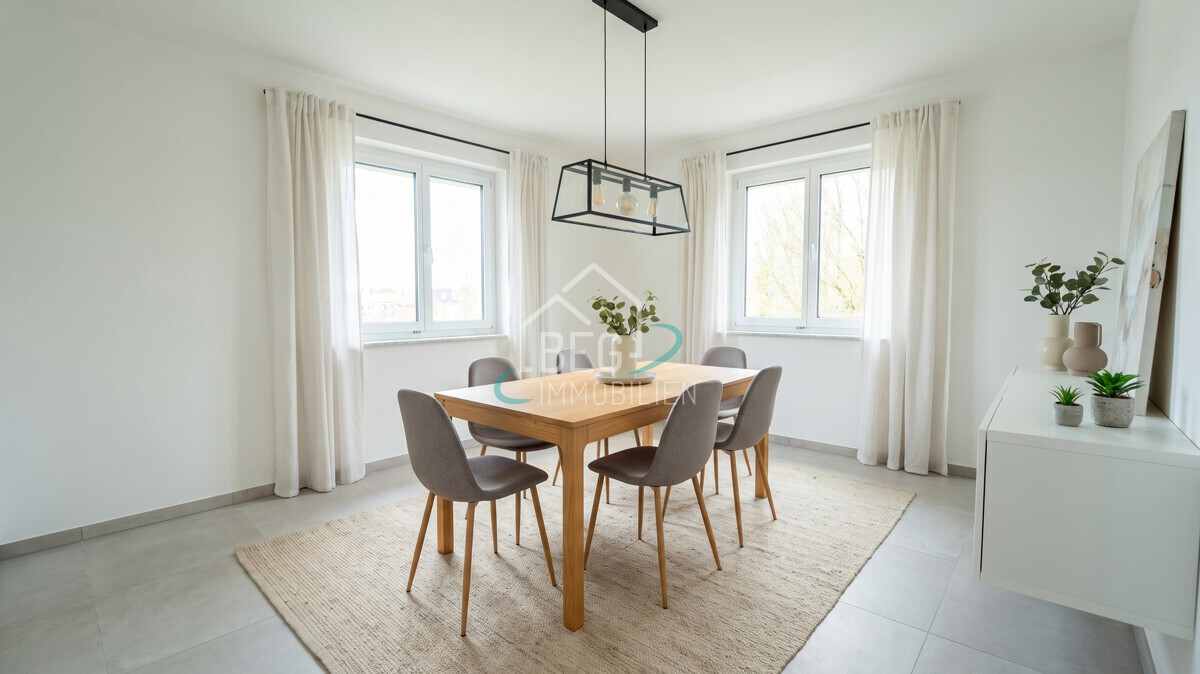 Esszimmer Erdgeschoss mit KI