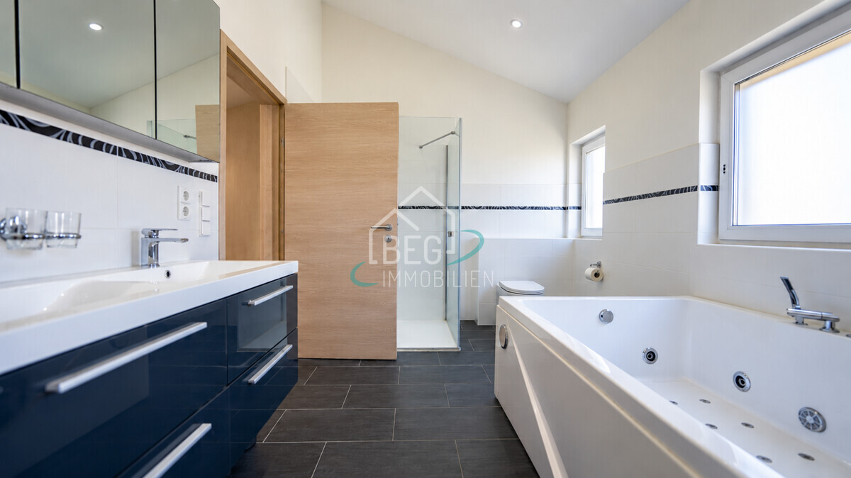 Badezimmer Dachgeschoss