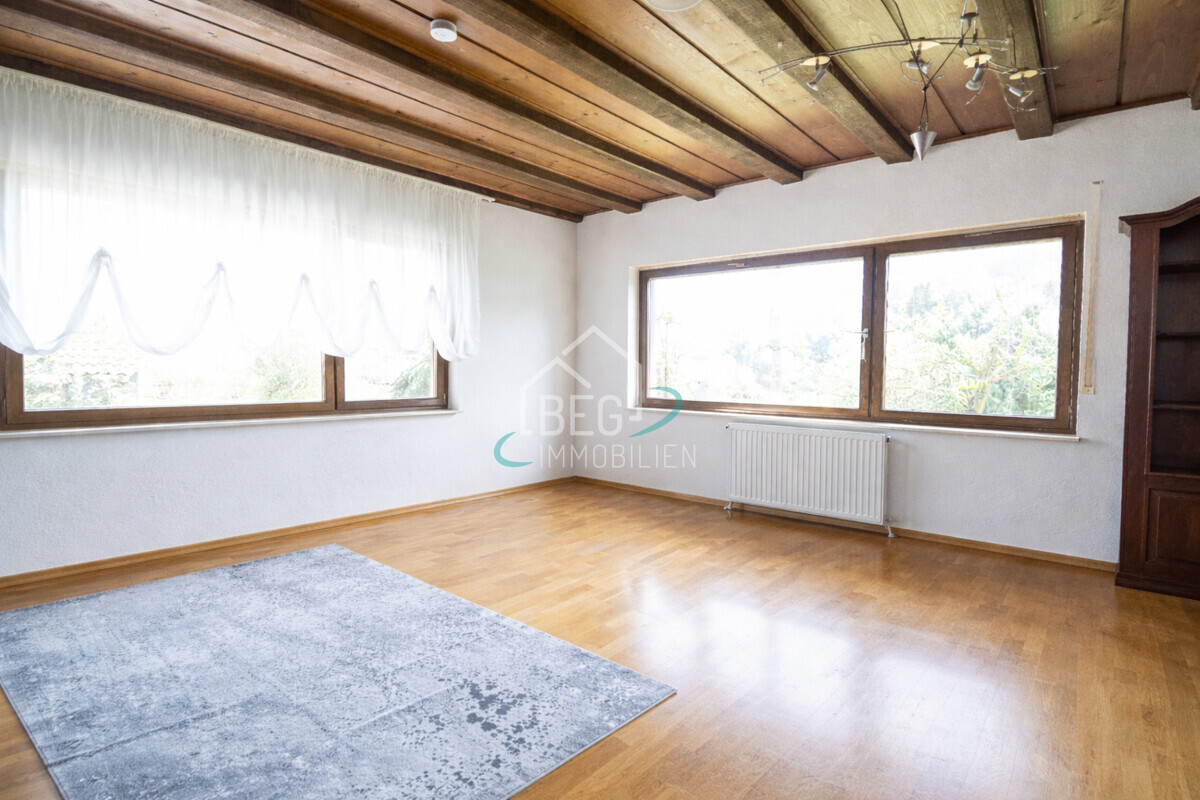 Wohnzimmer DG