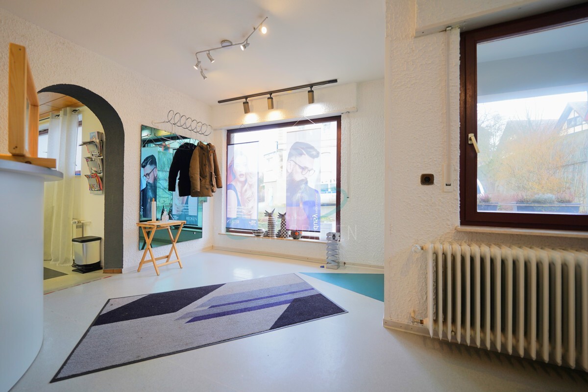 Salon EG