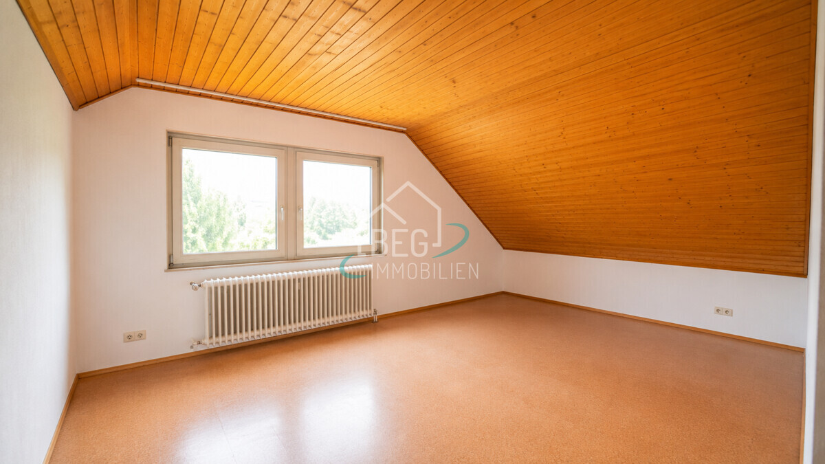 Schlafzimmer OG