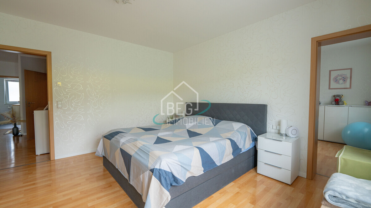 Schlafzimmer OG