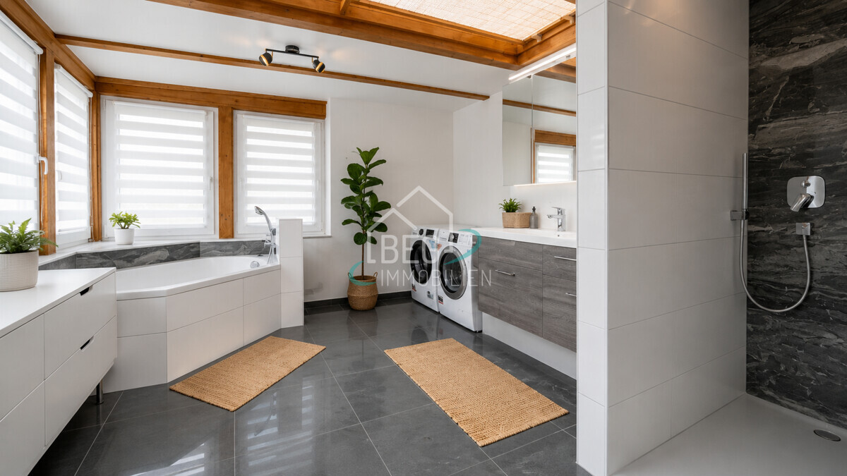 Badezimmer EG (Wohnung 1)