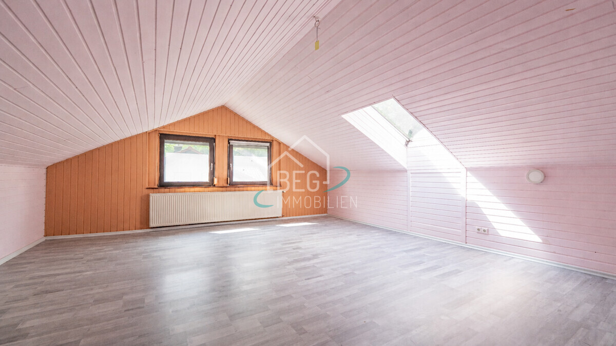 Studio Dachgeschoss