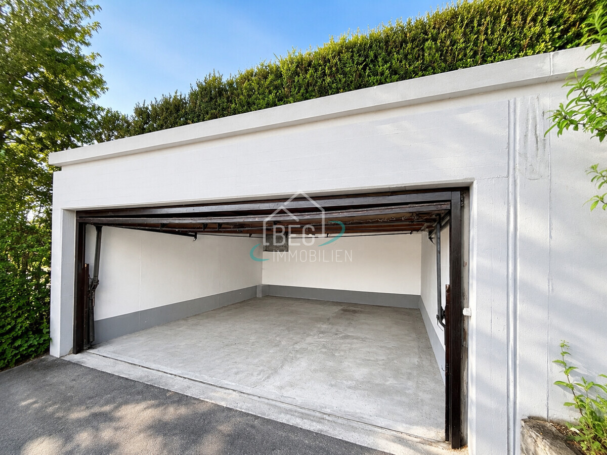 Doppelgarage