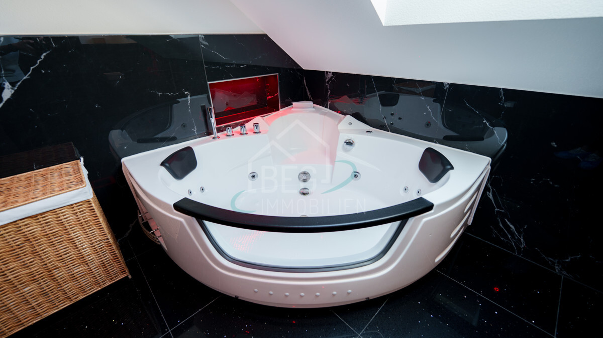 Badezimmer DG