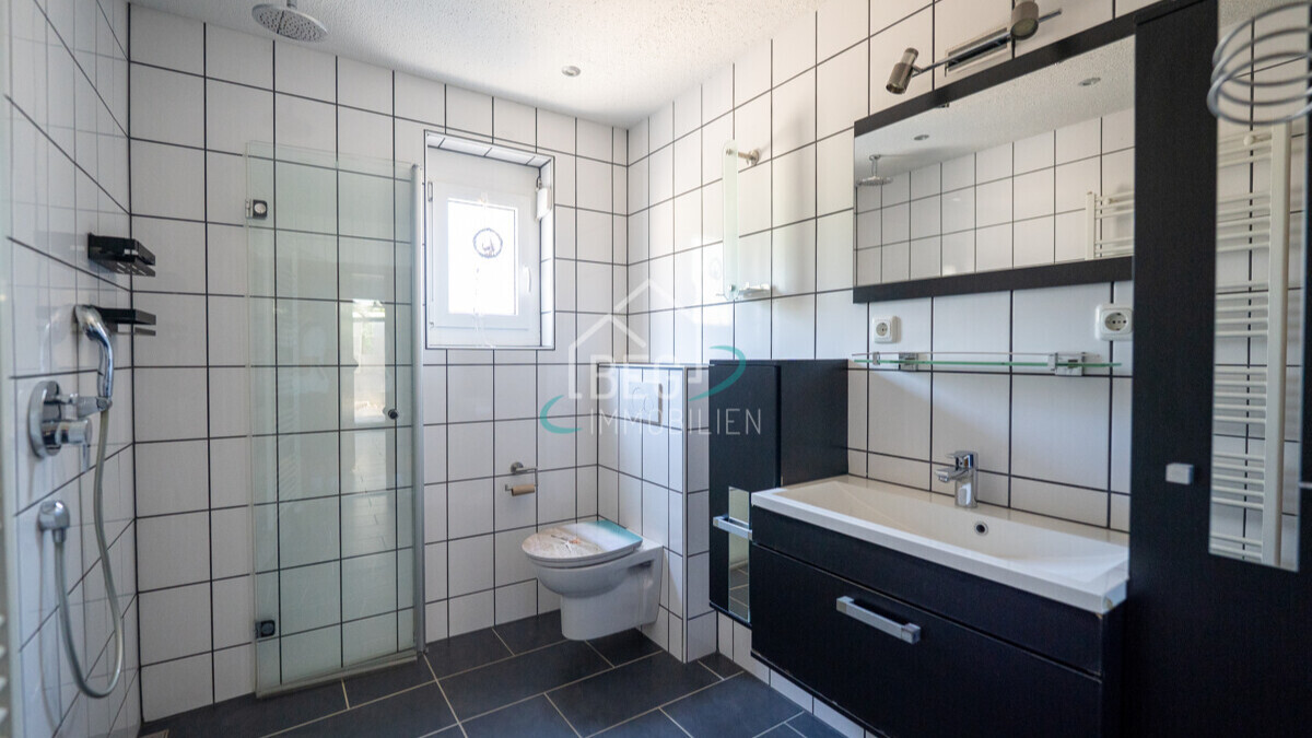 Badezimmer EG