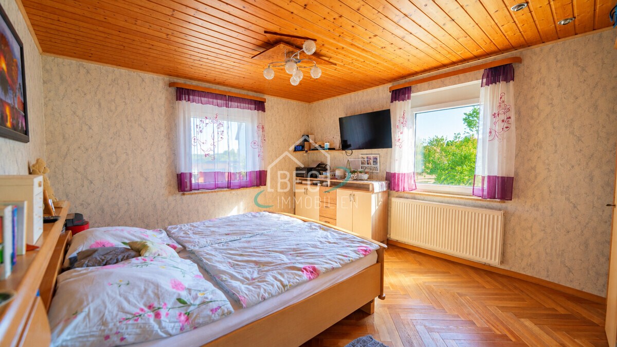 EG Schlafzimmer