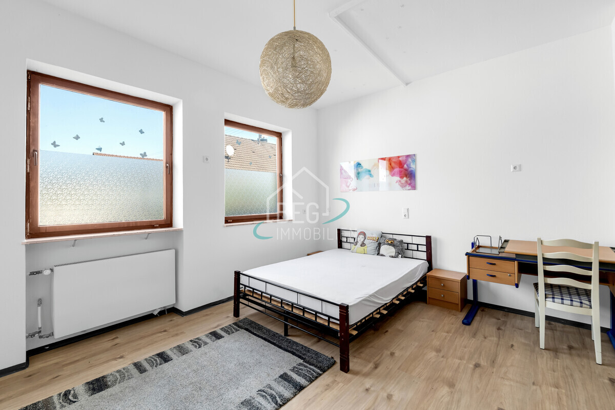 Kinderzimmer EG