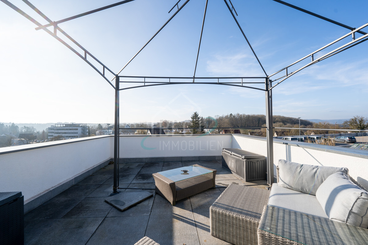Dachterrasse DG
