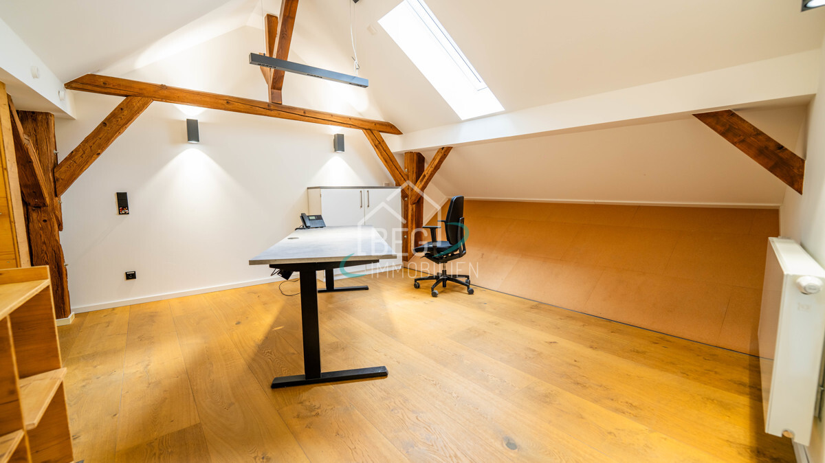 Büro 2. OG