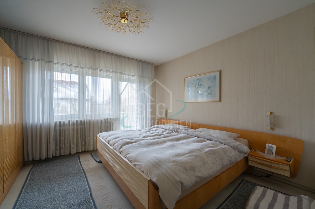 Schlafzimmer OG