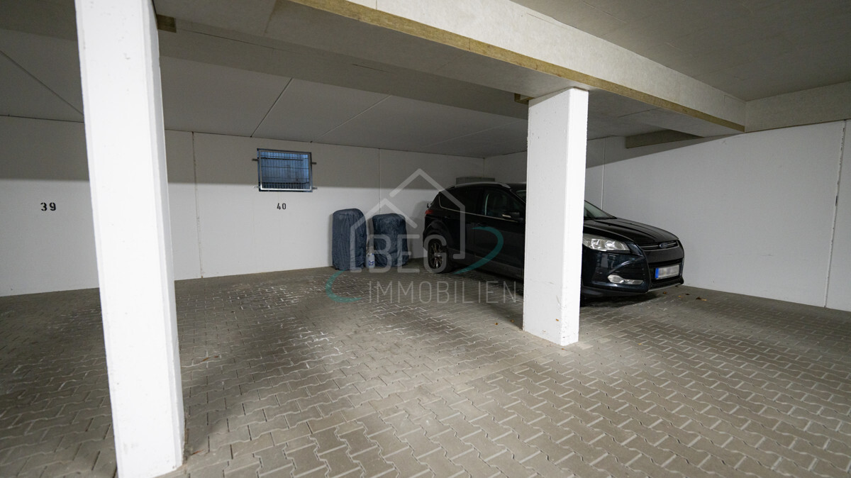 Tiefgaragenstellplätze