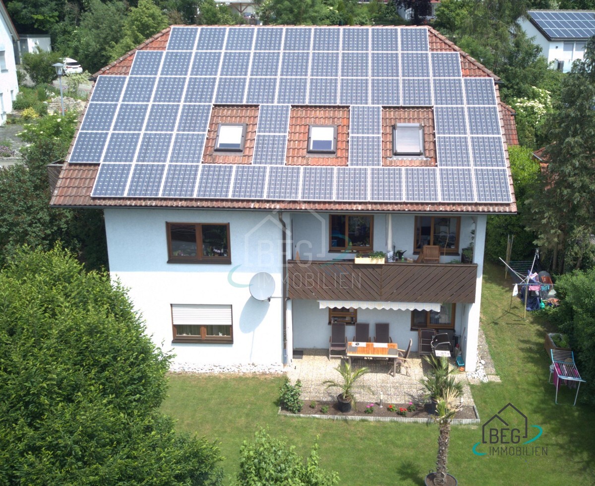 Schönes Dreifamilienhaus