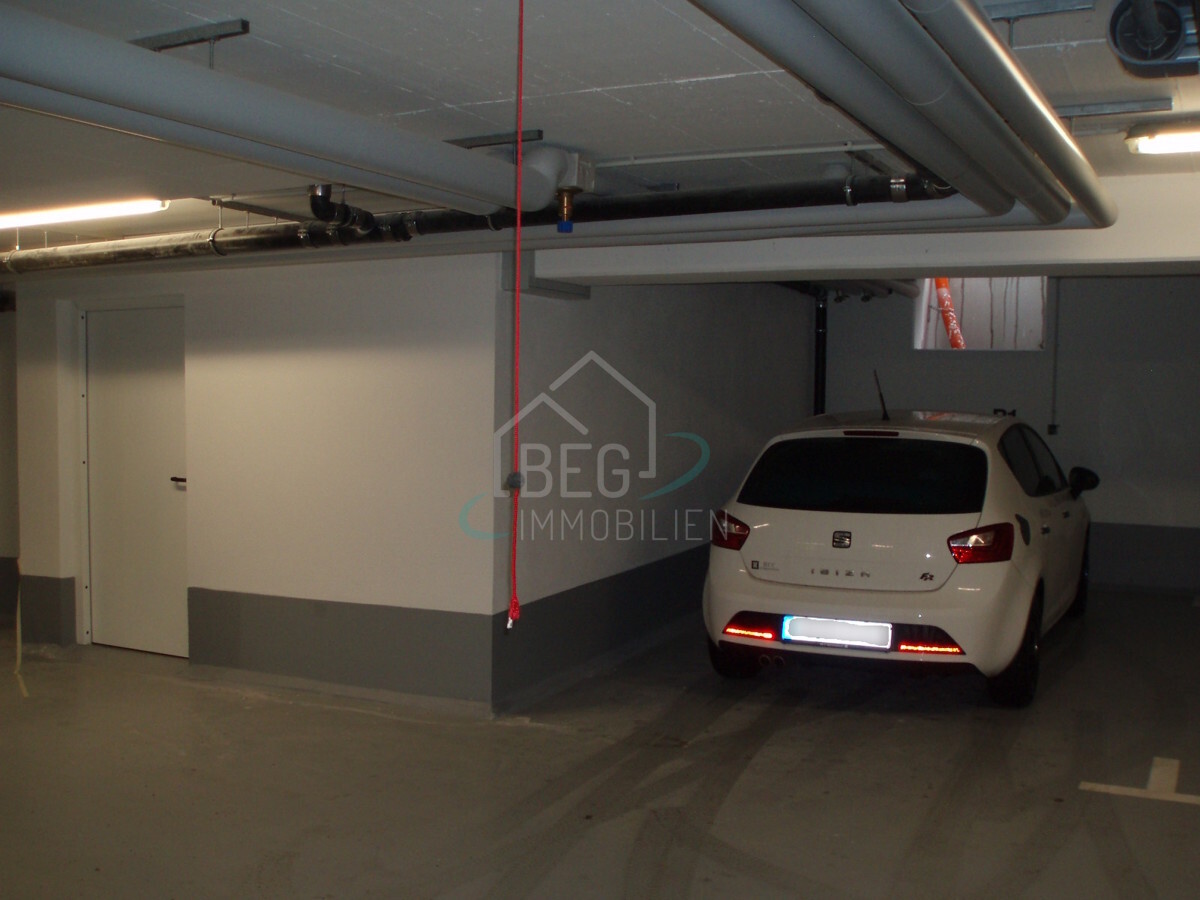 Tiefgaragenstellplatz