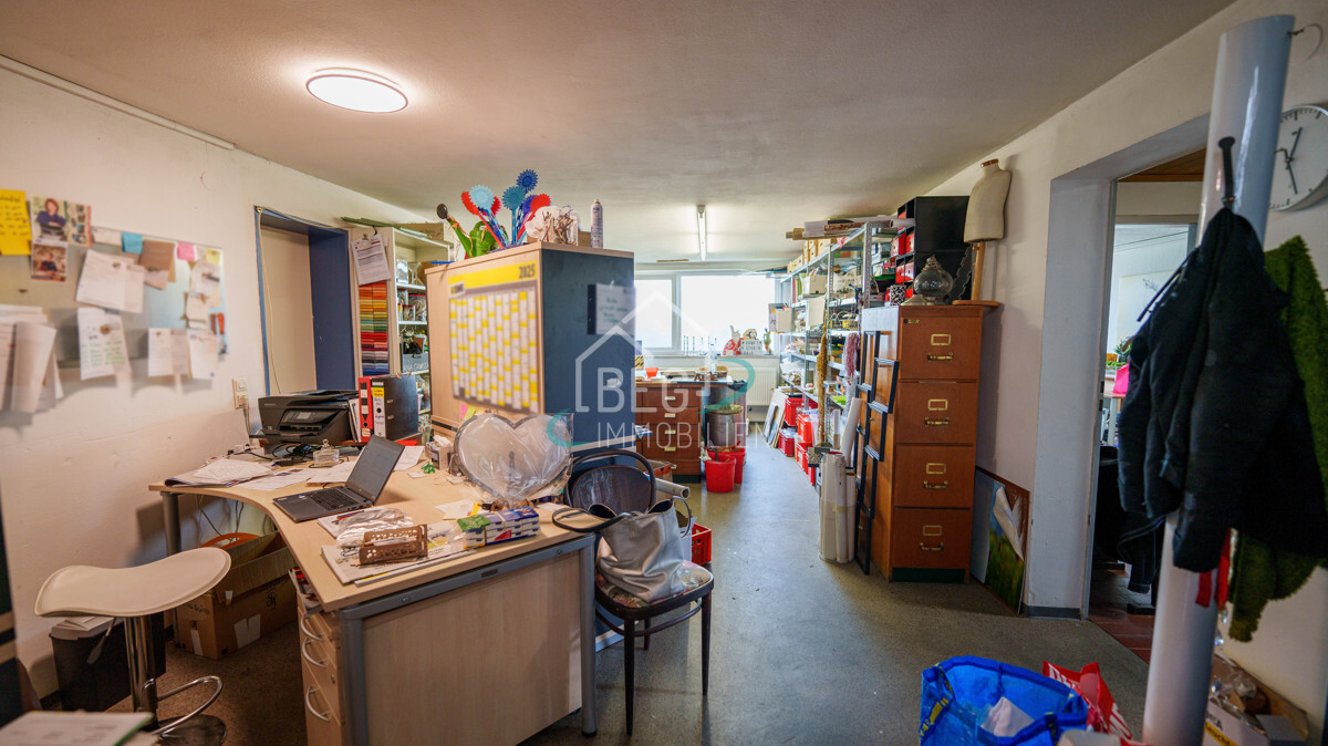 Gewerbehalle