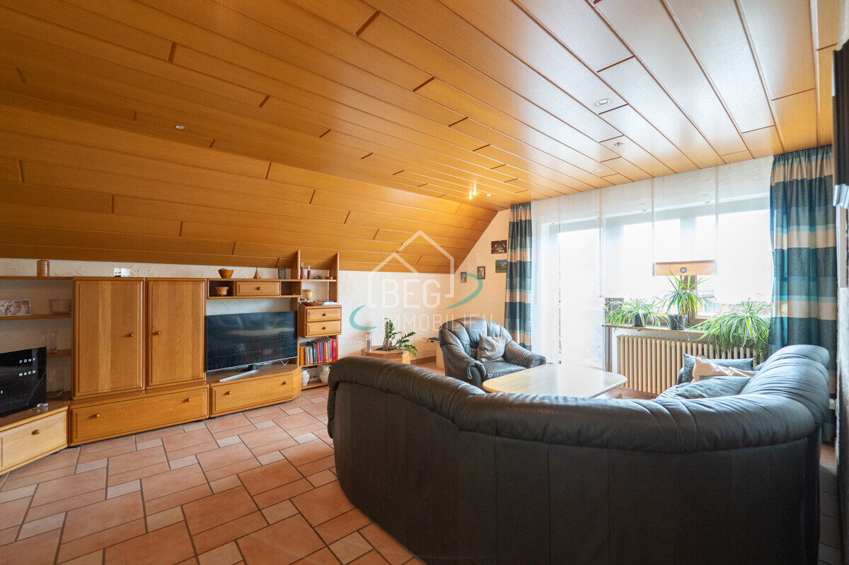 Wohnzimmer DG