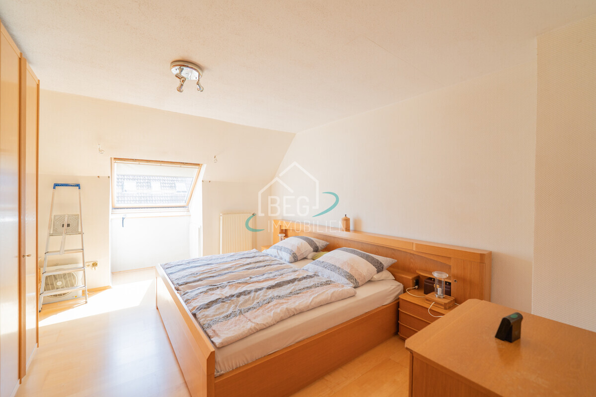 Schlafzimmer DG