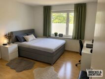Viel Platz, viele Möglichkeiten: 7-Zimmer-Haus mit Garten & Ausbaupotenzial – Bild 10
