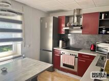 Viel Platz, viele Möglichkeiten: 7-Zimmer-Haus mit Garten & Ausbaupotenzial – Bild 4