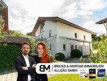Ruhig wohnen, zentral leben – großzügige Doppelhaushälfte in Füssen – Bild 1