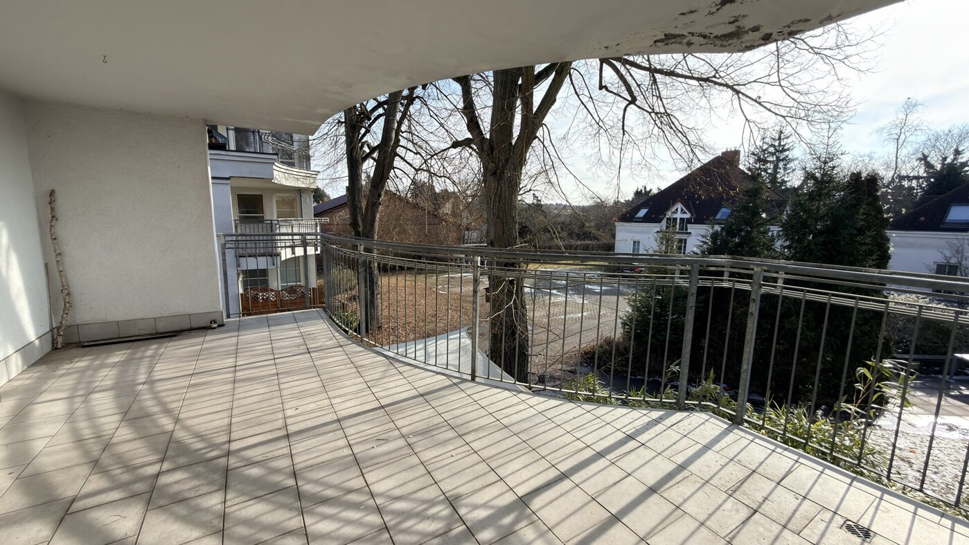 Großer Balkon