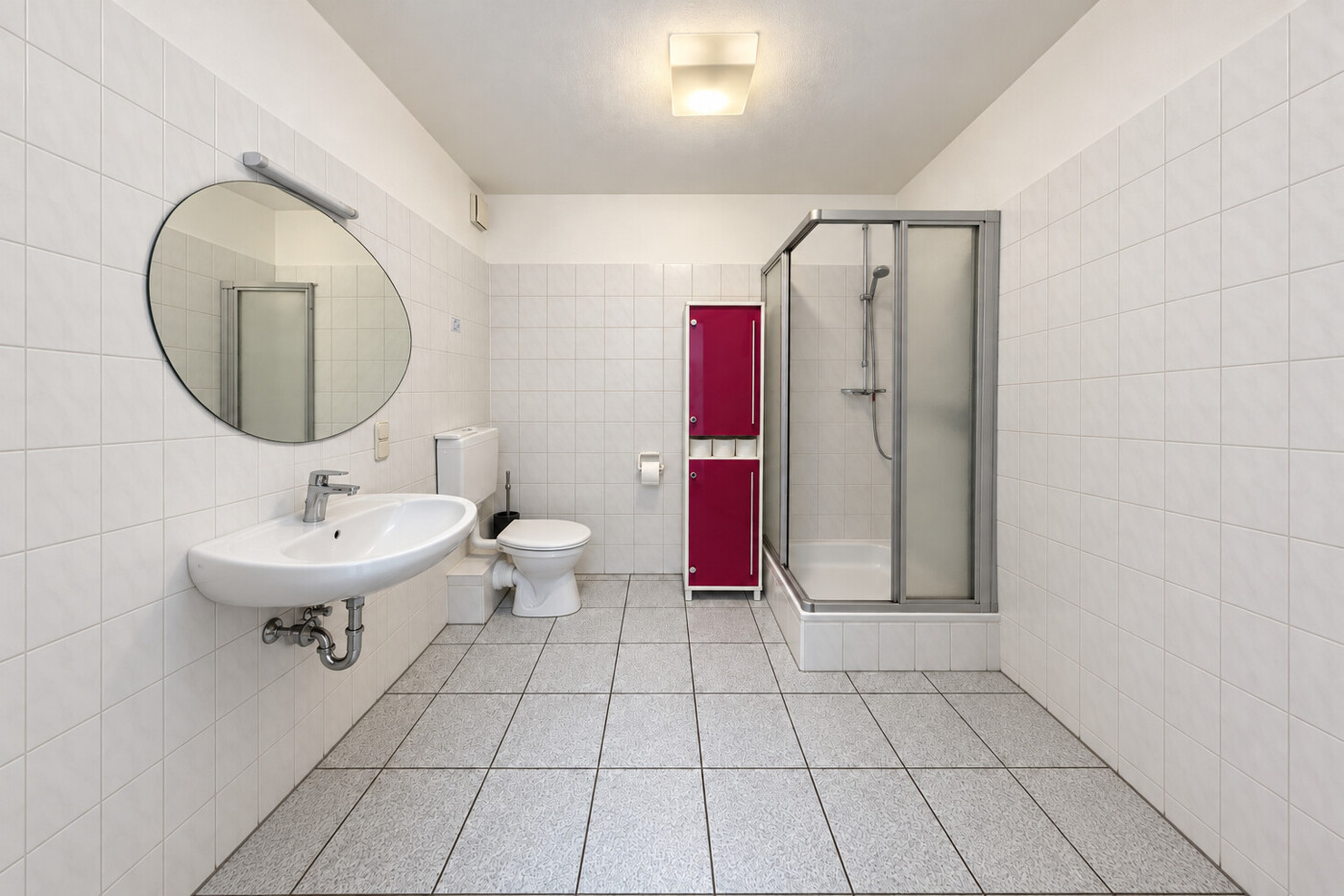 Bürobereich - Bad und Dusche