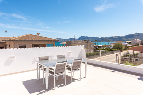 Terrasse mit Meerblick