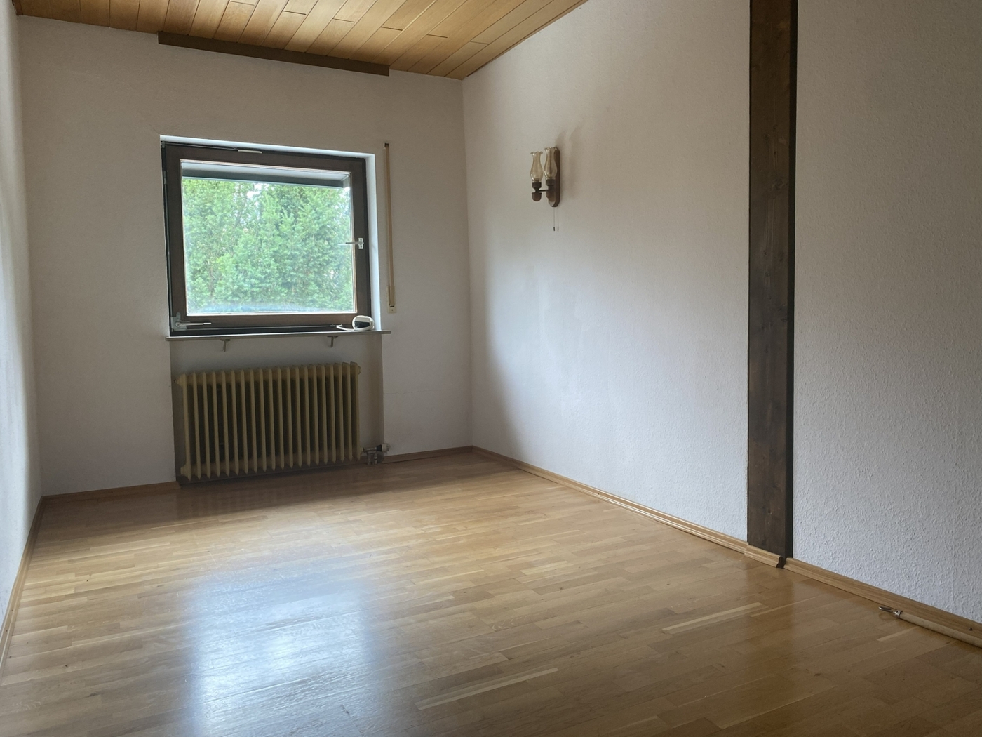 Arbeitszimmer im DG
