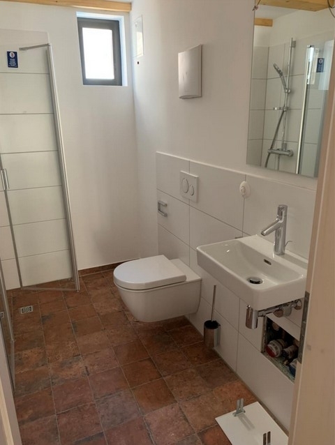 Gästebad mit Dusche