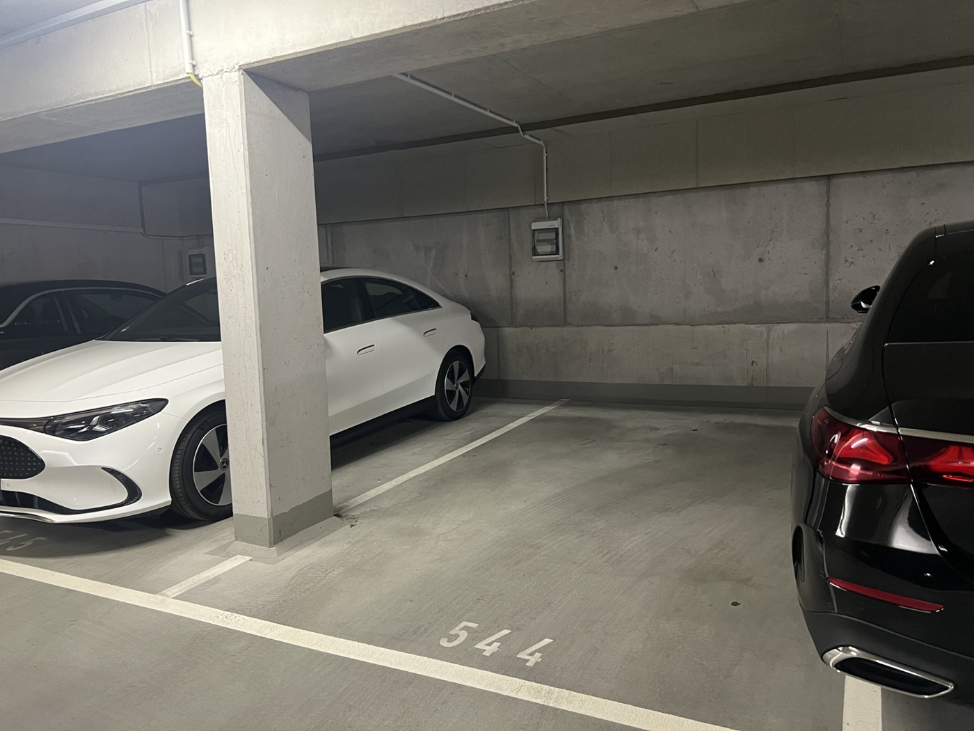 Tiefgaragenstellplatz 