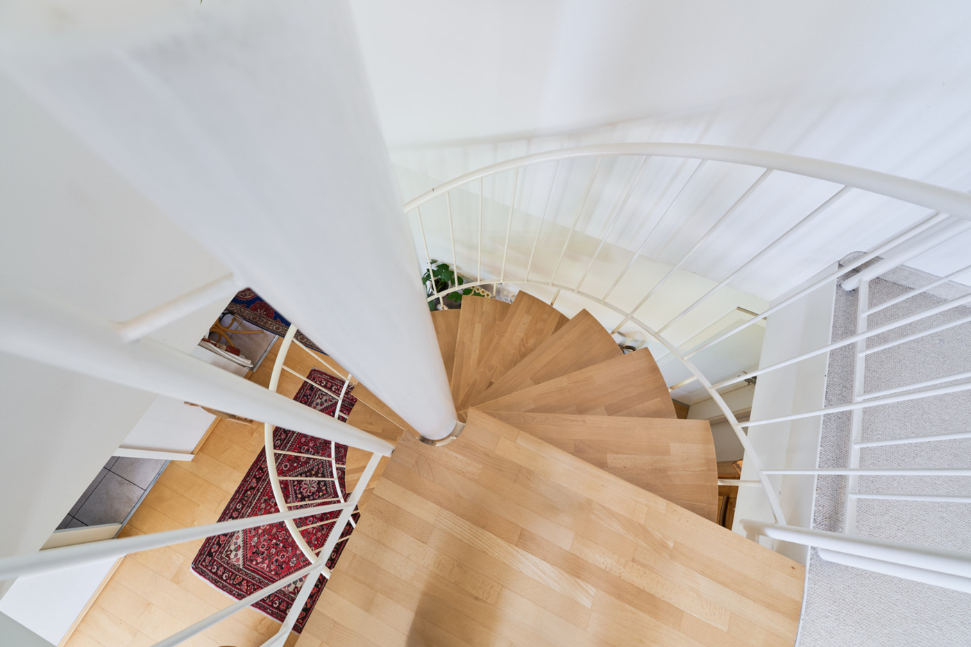 Treppe ins 1. HG