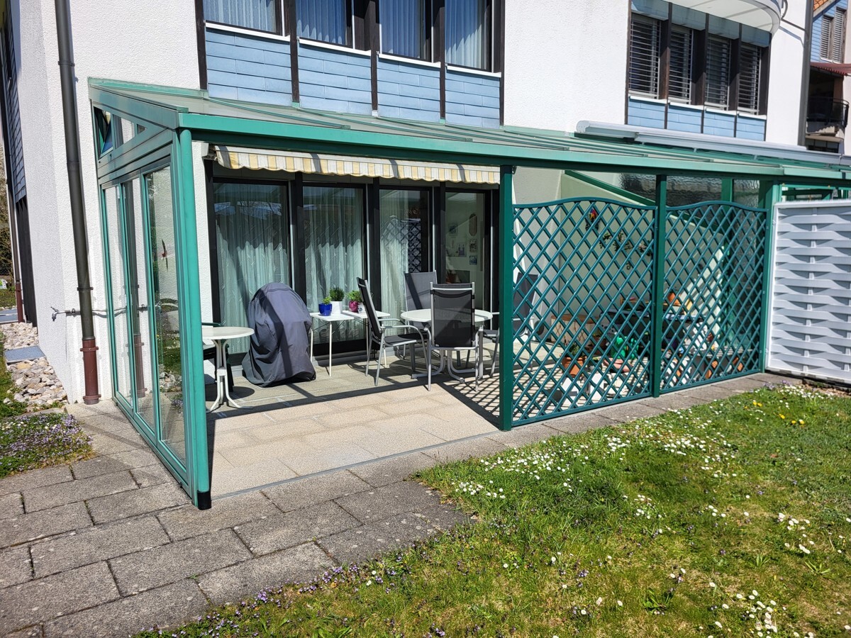 Sitzplatz mit Verglasung