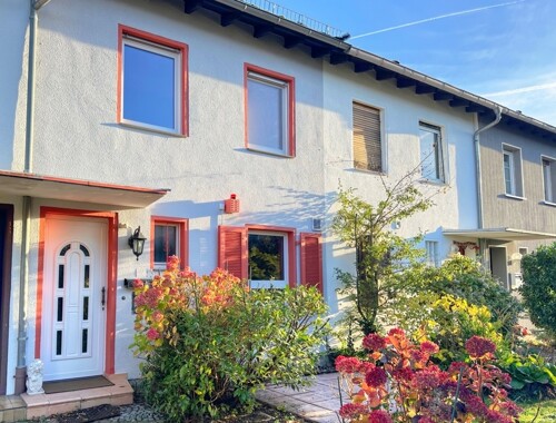 K265 Ansicht mit Vorgarten