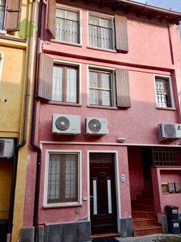 79ae379f-65a5-471d-a9f5-873036494aef