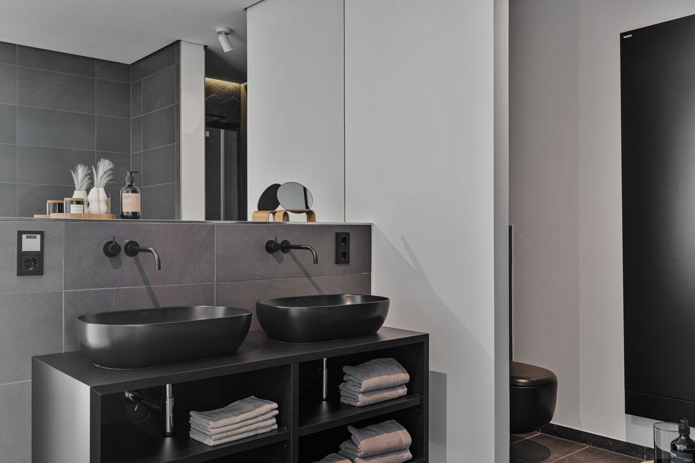 En Suite Bad