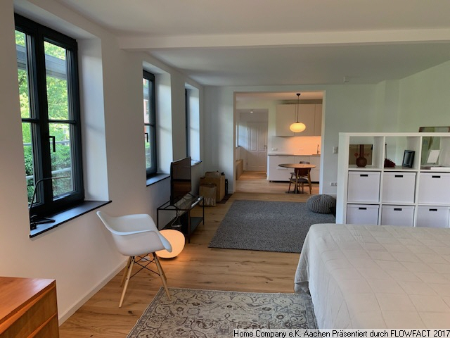 Aachen-City: Stilvoll-schick möbl. 2-Zi-Altbauwhng. mit Terrasse in ruhiger Innenstadtlage - Foto 2