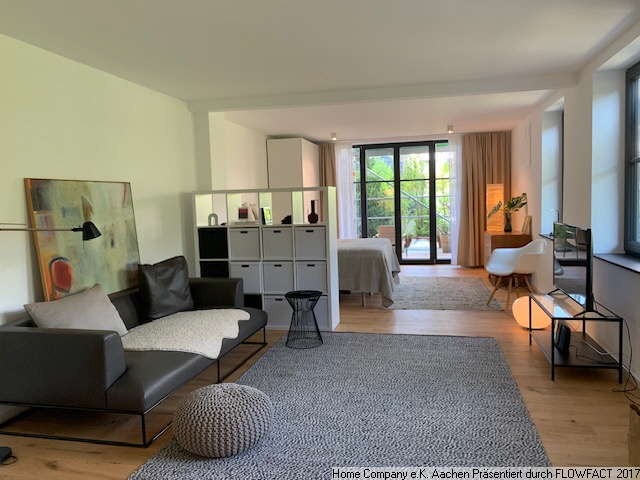 Aachen-City: Stilvoll-schick möbl. 2-Zi-Altbauwhng. mit Terrasse in ruhiger Innenstadtlage - Foto 1