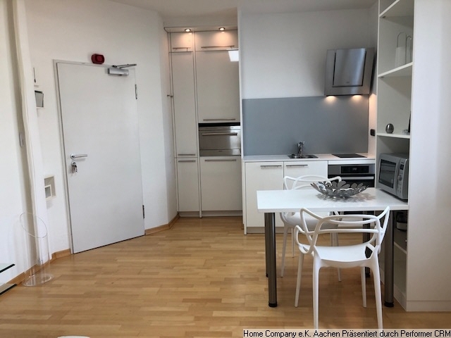 Aachen-Südviertel; Hochwertig möbliertes 2 Zi-App. mit Balkon in bester Lage - Photo 4