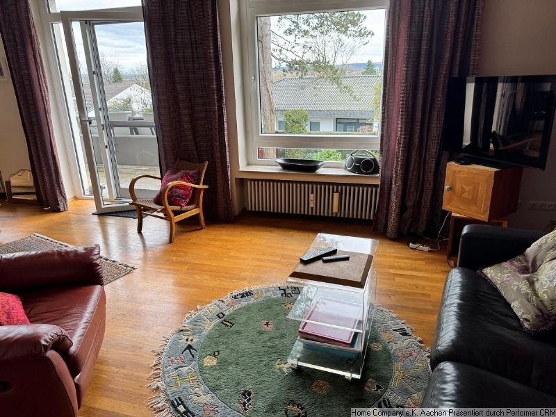 Aachen-Laurensberg: Nähe Klinikum und RWTH: Große, möbl. 3-Zi.-Whng. m. Balkon und Garage - Foto 2