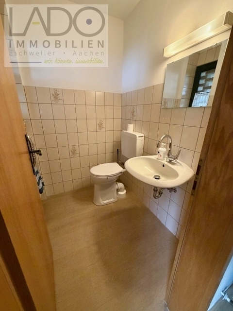 LADO bietet: Charmantes, großzügiges Einfamilienhaus in Jülich zur Vermietung! - Foto 3