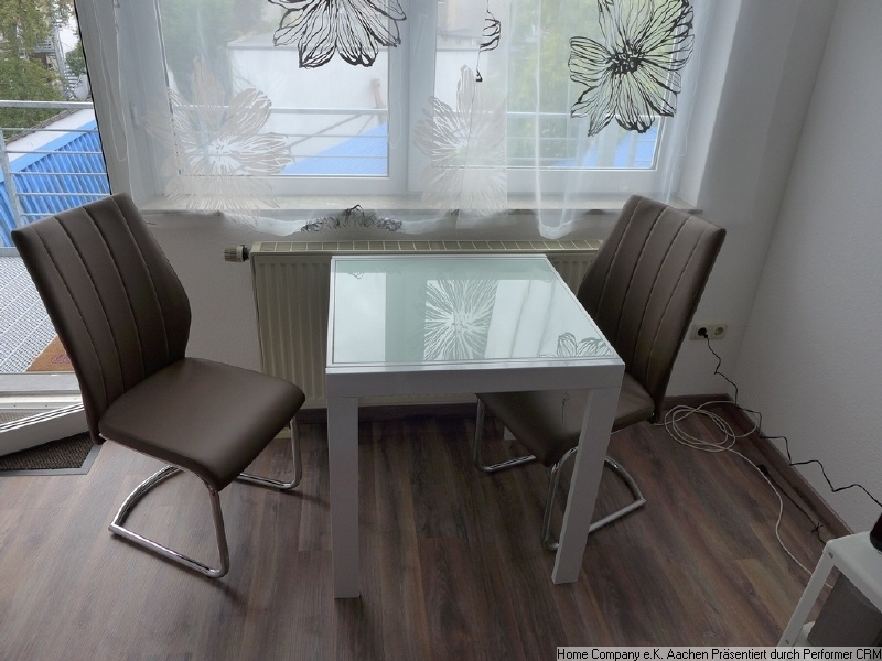 Aachen-City: Schick möbl. 1-Zi-App. mit Balkon in ruhiger City-Lage, nahe Uni; Stellplatz vorh. - Foto 4