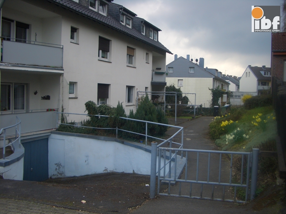 +++ IBF Immo +++ Praktisch geschnittene 3 ZKDB Dachgeschoss - Wohnung in Eilendorf! - Photo 2