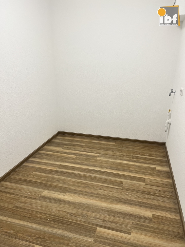 +++ IBF Immo +++ Sanierte 2 ZKDB Altbauwohnung in Düren Mariaweiler! - Photo 3