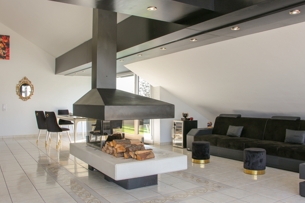 Luxus Penthousewohnung mit Dachterrasse und Garage in Hürth-Sielsdorf - Foto 3