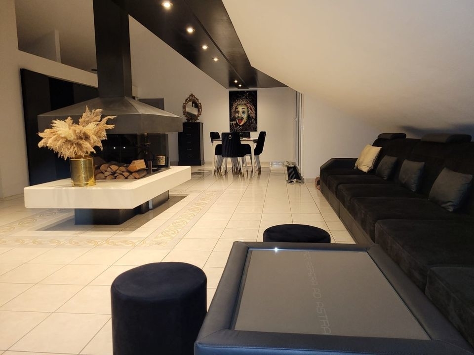 Luxus Penthousewohnung mit Dachterrasse und Garage in Hürth-Sielsdorf - Foto 4