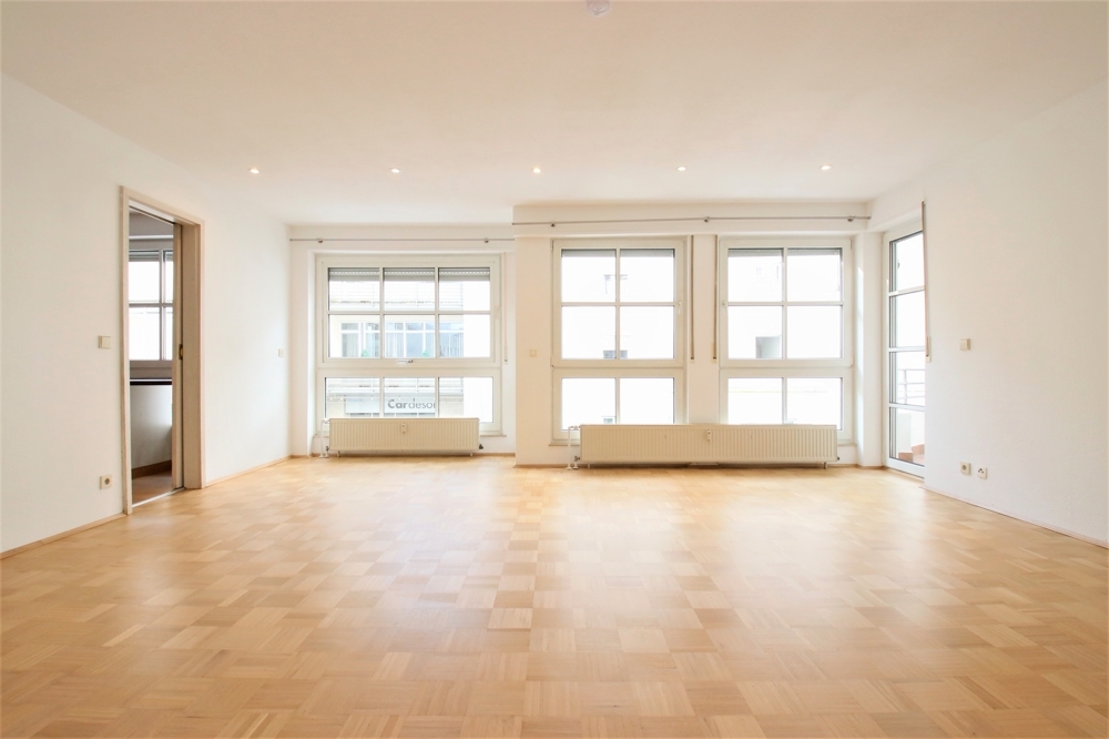 Großzügige 4-Zimmer-Wohnung mit zwei Balkonen in Darmstadt / Mitte - Photo 5