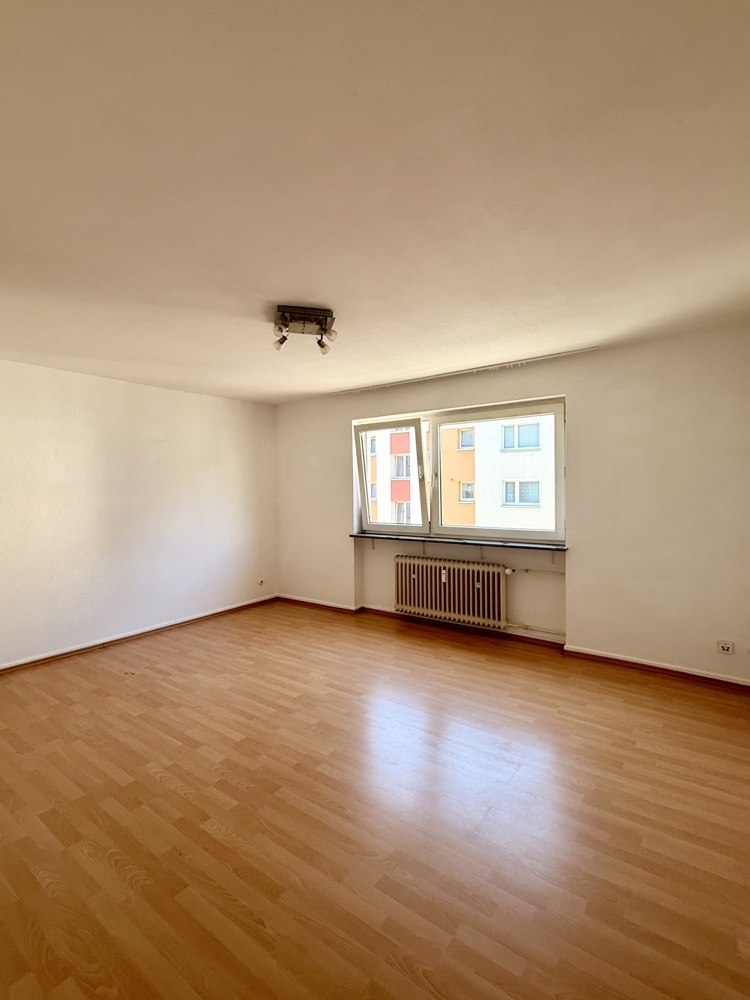 Helle 1-Zimmer-Wohnung mit Aufzug in schöner Lage von Frankfurt-Bornheim - Foto 1